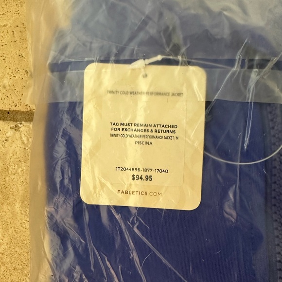 NWT Fabletics Trinity Jacket - Picture 8 of 8